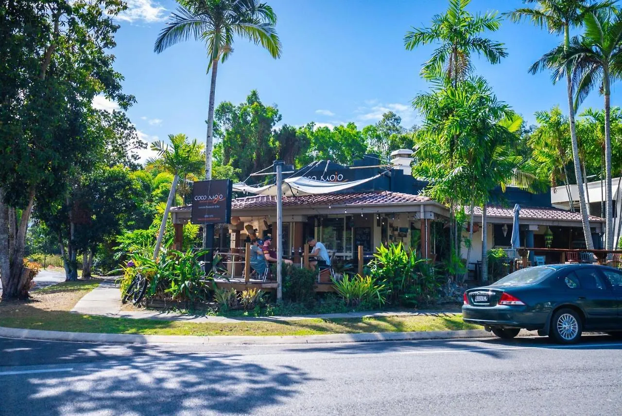Belle Escapes Beachfront Luxury Home 53 Arlington Clifton Beach Palm Cove 0*,  Avustralya